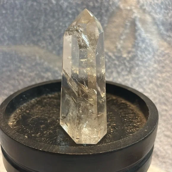 Crystal Quartz Tower - Picture 2 of 4